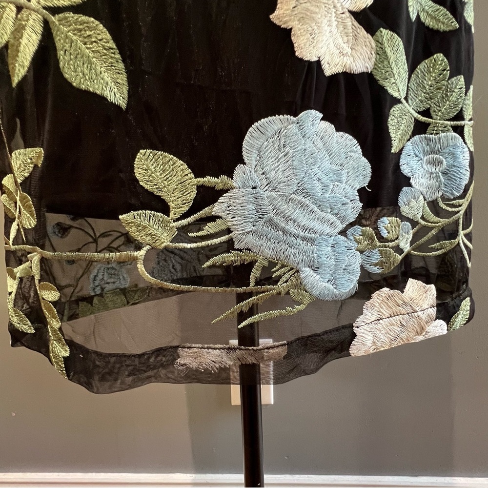 Calvin Klein Dress embroidered elevated by peekaboo illusion mesh size 10 - Picture 5 of 12